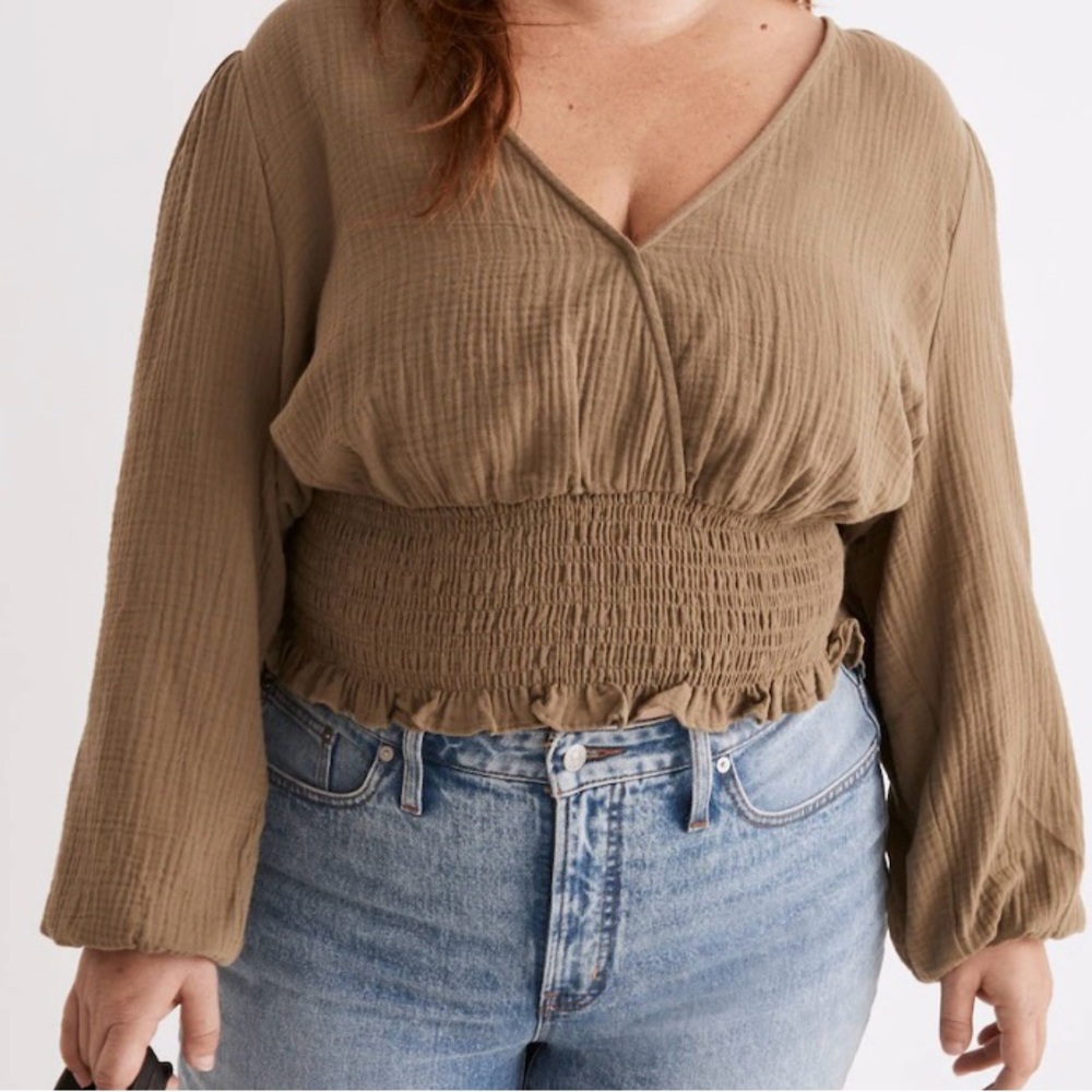 Madewell faux wrap,V neck  top long sleeve olive green size medium